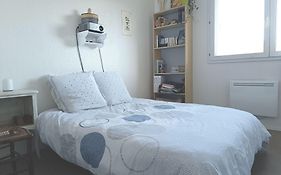 Chambre Calme Dans Un Appartement Lumineux